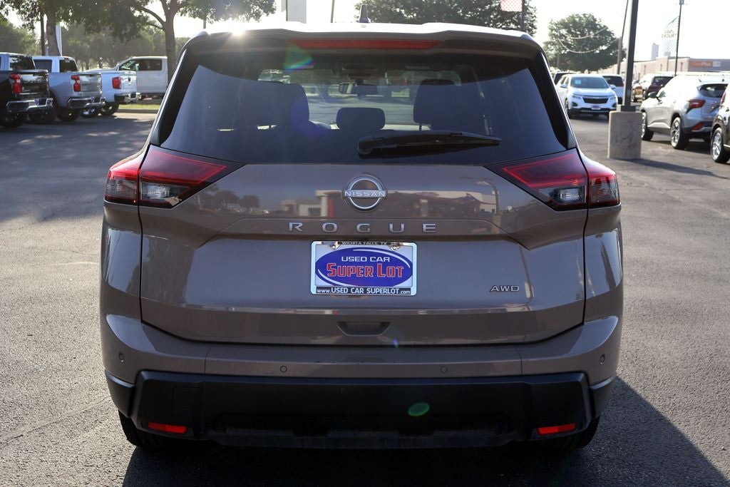 2025 Nissan Rogue SV