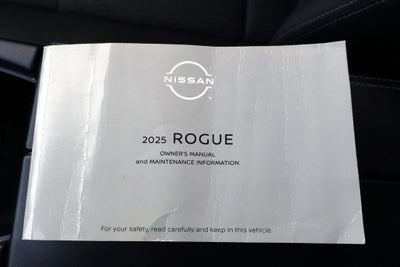 2025 Nissan Rogue SV