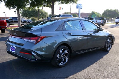 2025 Hyundai Elantra SEL Sport