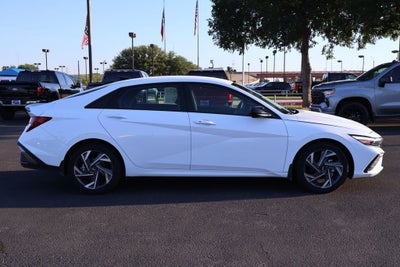 2025 Hyundai Elantra SEL Sport