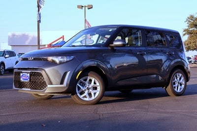 2024 Kia Soul LX