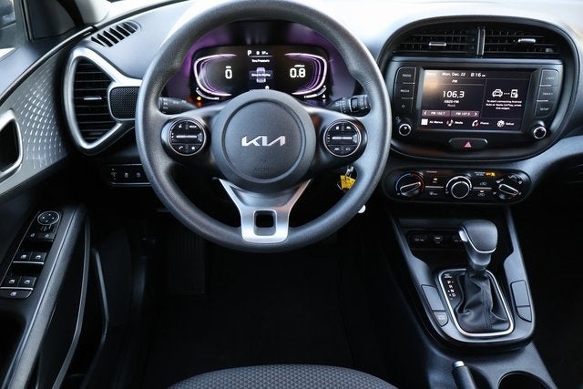 2024 Kia Soul LX