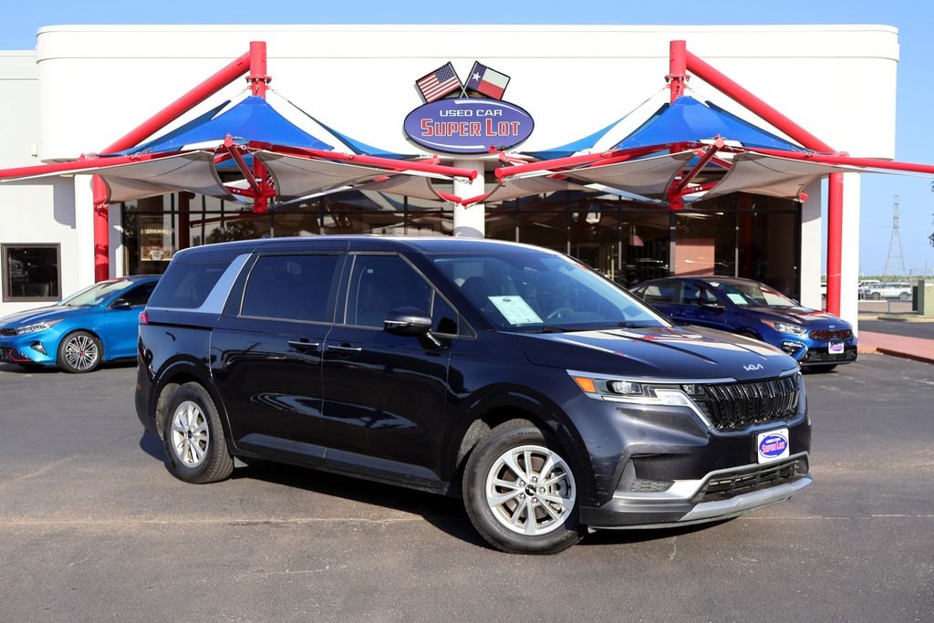 2024 Kia Carnival LX
