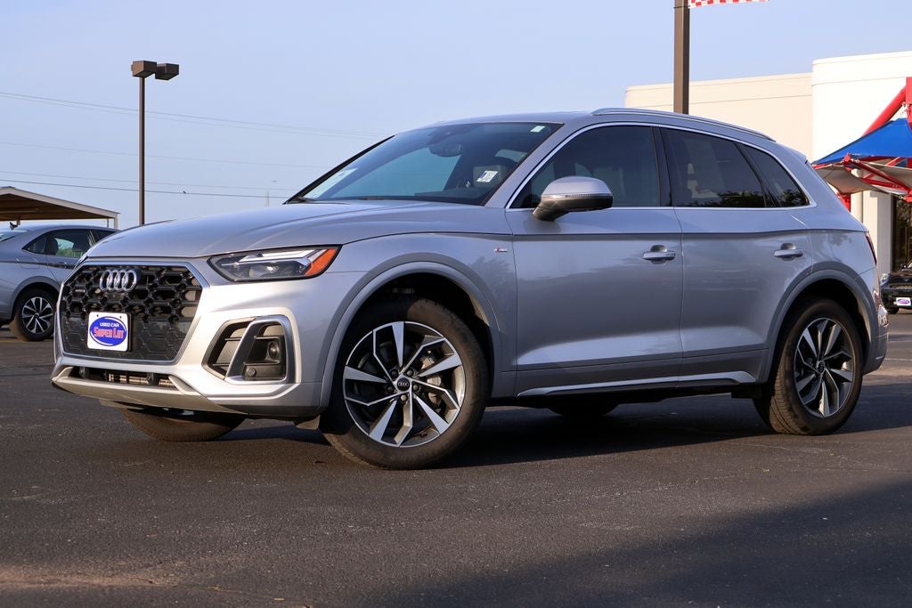2022 Audi Q5 45 S line Premium quattro