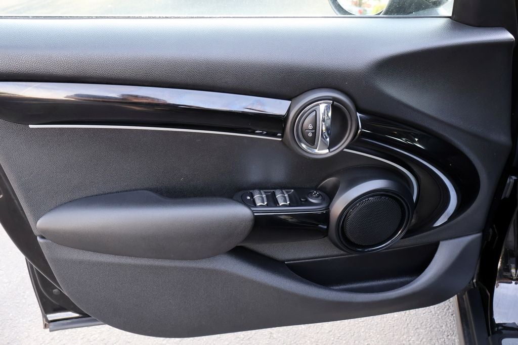 2022 MINI Cooper S Classic